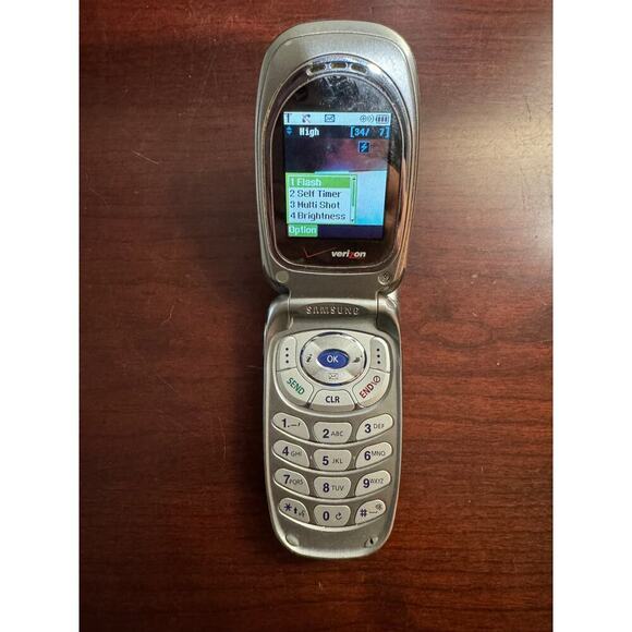 Samsung Flip Phone SCH-A670 Verizon Get It Now Camera Phone W/Box & Accessories - Picture 8 of 11